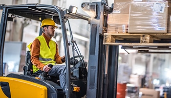 Job Description and Educational Requirements for Forklift Drivers