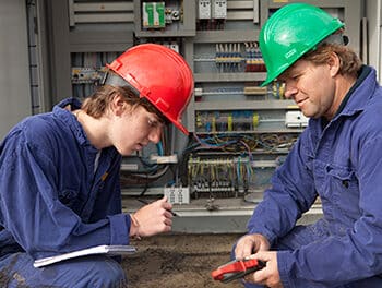 What are the Benefits of an Electrician Apprenticeship?