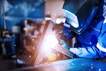 Top 5 Advantages of Getting a Welding Job